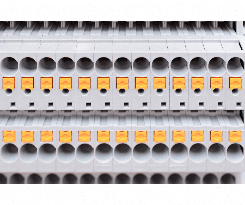 Push in terminal blocks